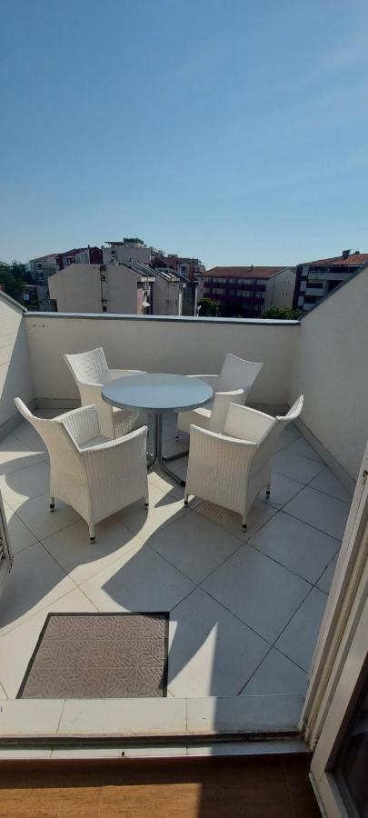 Suncani Apartman 1-Vila Amfora Будва Екстериор снимка