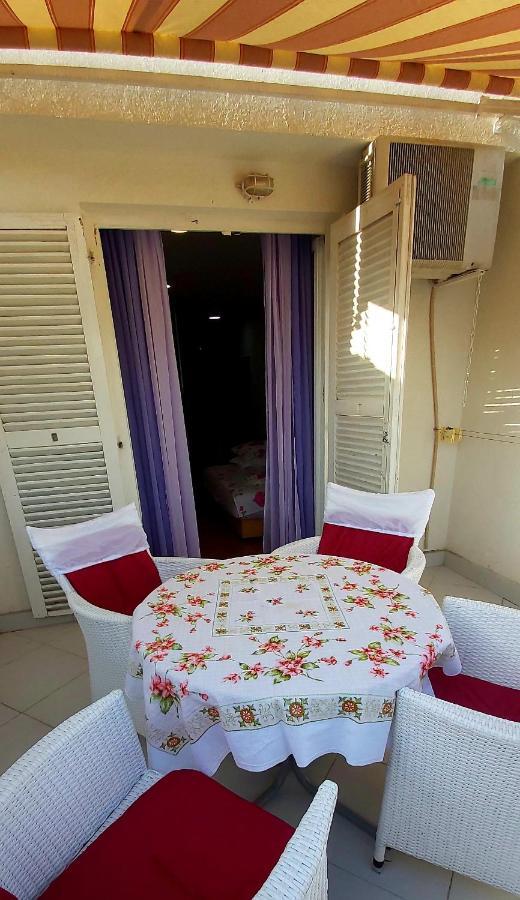 Suncani Apartman 1-Vila Amfora Будва Екстериор снимка